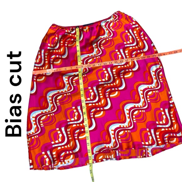 The Limited 100% Silk Skirt Orange Pink Cream Blue Red Sz Med Bias Cut - Picture 4 of 7